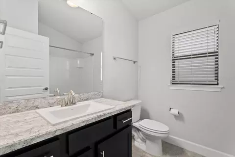Bath - 16117 61st Ln E, Parrish, FL 34219 photo 1 of 2