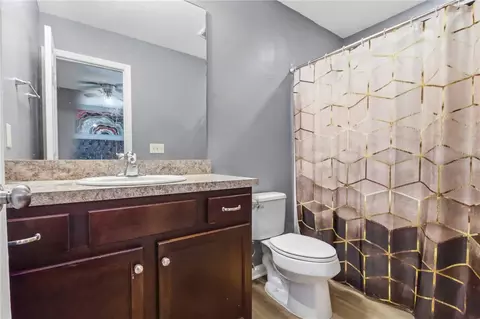 Bath - 4118 11th St E, Bradenton, FL 34208 photo 1 of 3