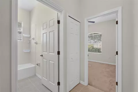 Entry Way - 6407 67th St E, Bradenton, FL 34203 photo 5 of 5
