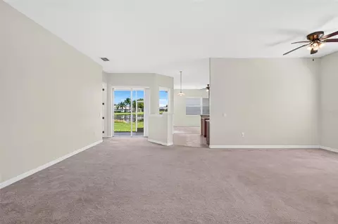 Living - 6407 67th St E, Bradenton, FL 34203 photo 1 of 7