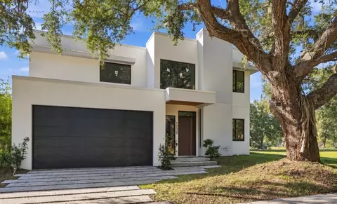 1730 Wisconsin Ln, Sarasota, FL 34239