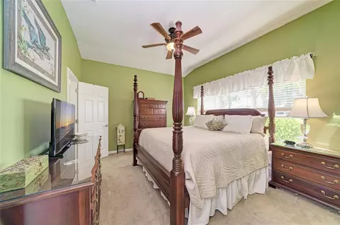 Bedroom - 10613 56th St E, Parrish, FL 34219 photo 1 of 7