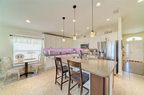 Kitchen - 10613 56th St E, Parrish, FL 34219 photo 2 of 5