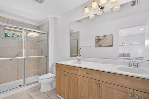 Bath - 4904 Forest Creek Trl, Parrish, FL 34219 photo 2 of 4