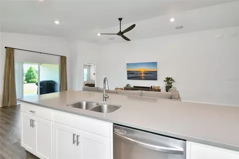 Kitchen - 6528 166th Pl E, Parrish, FL 34219 photo 5 of 5
