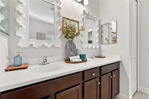 Bath - 4618 Foxtail Dr, Parrish, FL 34219 photo 6 of 8