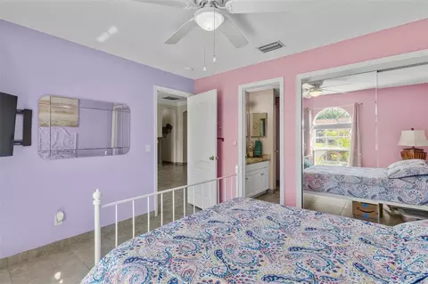 Bedroom - 11530 Andy Dr, Riverview, FL 33569 photo 8 of 8