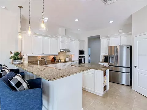 Kitchen - 17014 E 2nd Ave, Bradenton, FL 34212 photo 1 of 7