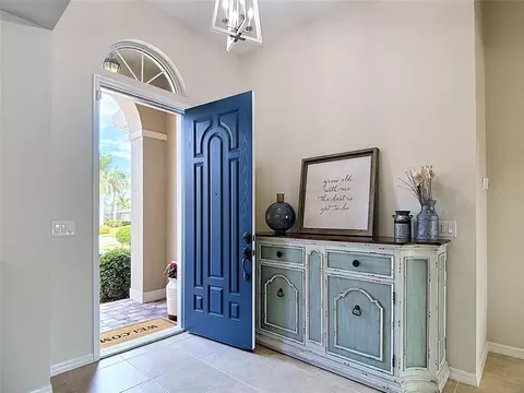 Entry Way - 17014 E 2nd Ave, Bradenton, FL 34212 photo 6 of 7