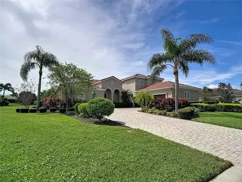 Exterior - 17014 E 2nd Ave, Bradenton, FL 34212 photo 15 of 16