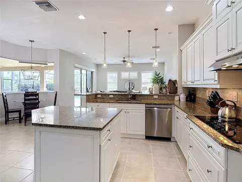 Kitchen - 17014 E 2nd Ave, Bradenton, FL 34212 photo 3 of 7