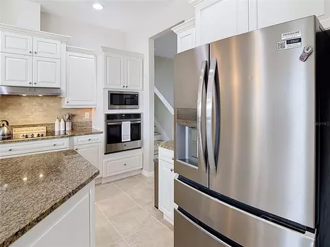 Kitchen - 17014 E 2nd Ave, Bradenton, FL 34212 photo 7 of 7