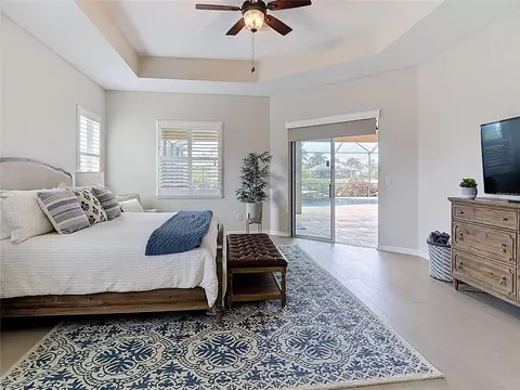 Bedroom - 17014 E 2nd Ave, Bradenton, FL 34212 photo 2 of 6