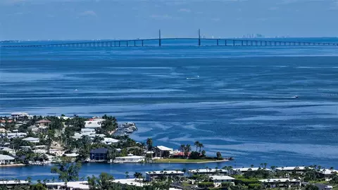 View/Area - 5390 Gulf Dr, Holmes Beach, FL 34217 photo 5 of 5