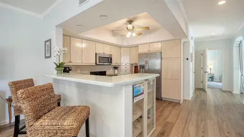 Kitchen - 5390 Gulf Dr, Holmes Beach, FL 34217 photo 1 of 3