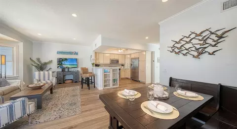 Dining - 5390 Gulf Dr, Holmes Beach, FL 34217 photo 1 of 3