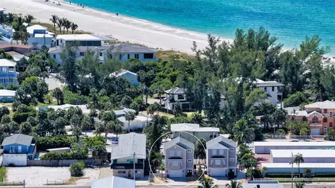 View/Area - 5390 Gulf Dr, Holmes Beach, FL 34217 photo 2 of 5