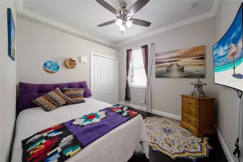 Bedroom - 5030 58th Ter E, Bradenton, FL 34203 photo 2 of 3