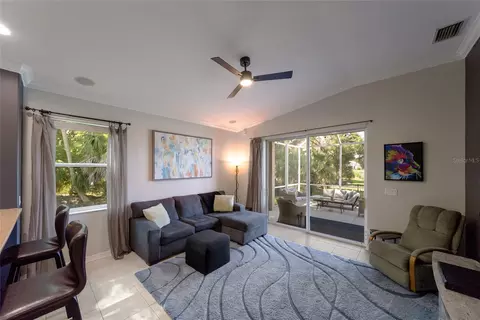 Living - 5030 58th Ter E, Bradenton, FL 34203 photo 2 of 3