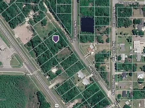 3093 NW 35th Dr, Okeechobee, FL 34972 photo 2