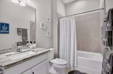 Bath - 3714 Grassland Way, Parrish, FL 34219 photo 4 of 5