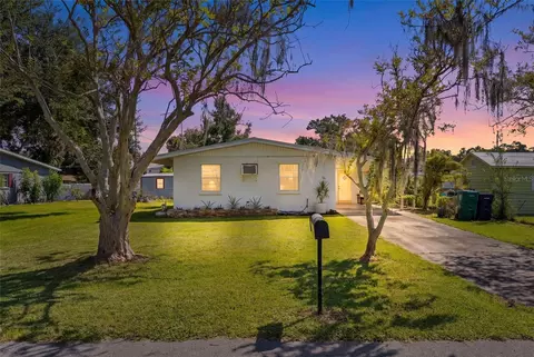 704 19th Ave W, Palmetto, FL 34221