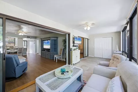 Other - 753 Oakview Dr, Bradenton, FL 34210 photo 4 of 8