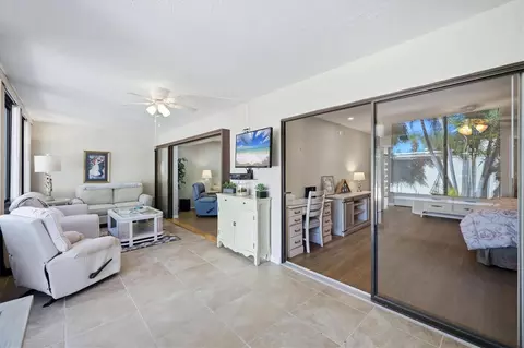 Other - 753 Oakview Dr, Bradenton, FL 34210 photo 3 of 8