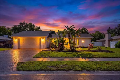 2014 Country Meadows Ln, Sarasota, FL 34235