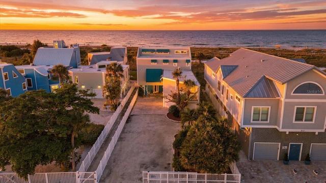 214 Tenacity Ln, Sarasota, FL 34242