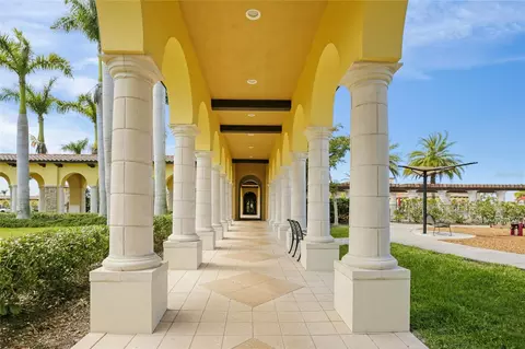 Entry Way - 20297 Tesoro Dr, Venice, FL 34293 photo 2 of 4