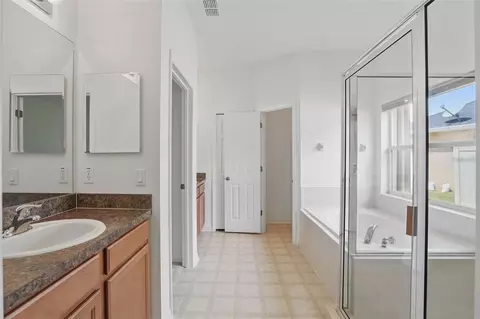 Bath - 3747 Moon Dancer Pl, Saint Cloud, FL 34772 photo 1 of 2