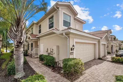 5725 Fossano Dr #706, Sarasota, FL 34238
