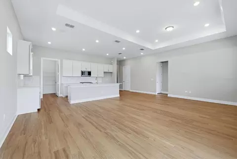 Living - 14733 Sunset Crest Ln, Parrish, FL 34219 photo 5 of 7