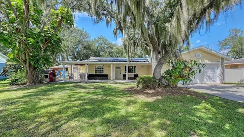 5107 Woodlawn Cir W, Palmetto, FL 34221