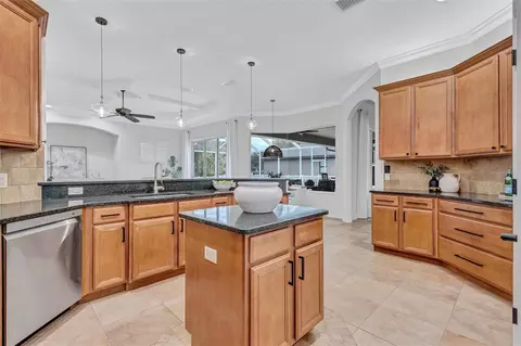 Kitchen - 2210 141st St E, Bradenton, FL 34212 photo 4 of 5