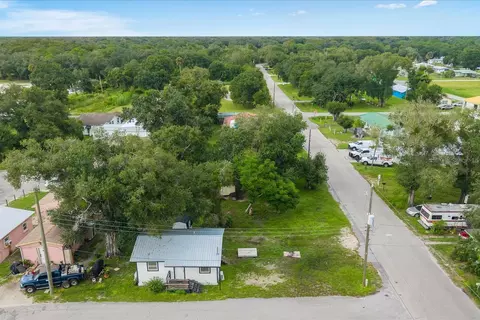 View/Area - 1291 NE 11th St, Okeechobee, FL 34972 photo 1 of 6