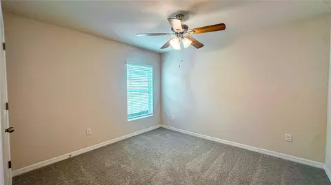 Bedroom - 12293 Mountain Island Trl, Parrish, FL 34219 photo 2 of 6