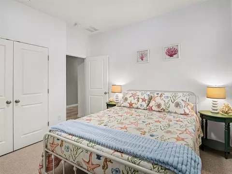 Bedroom - 6466 Devesta Loop, Palmetto, FL 34221 photo 5 of 6