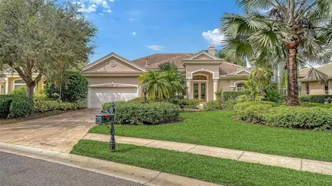 7726 Heathfield Ct, University Park, FL 34201