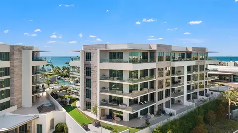 1591 Gulf Of Mexico Dr #512, Longboat Key, FL 34228
