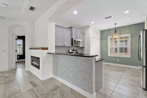Kitchen - 4105 Deep Creek Ter, Parrish, FL 34219 photo 2 of 5