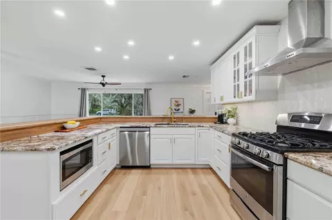 Kitchen - Undisclosed, Sarasota, FL 34240 photo 3 of 4