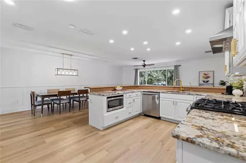 Kitchen - Undisclosed, Sarasota, FL 34240 photo 2 of 4