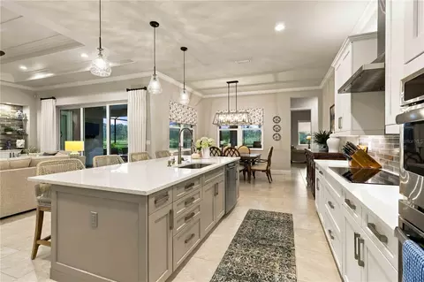 Kitchen - 1906 151st Ter E, Parrish, FL 34219 photo 3 of 5