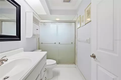 Bath - 5301 72nd St E, Bradenton, FL 34203 photo 4 of 6