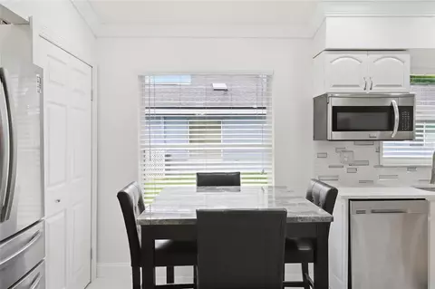 Dining - 5301 72nd St E, Bradenton, FL 34203 photo 1 of 9