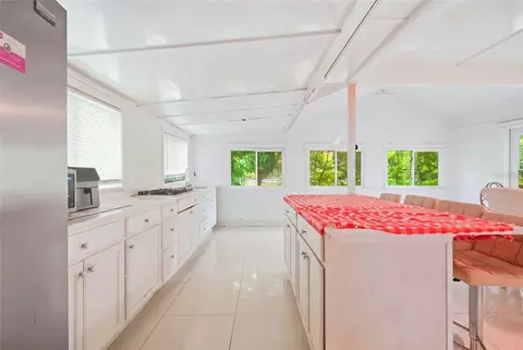 Kitchen - 5301 72nd St E, Bradenton, FL 34203 photo 11 of 11