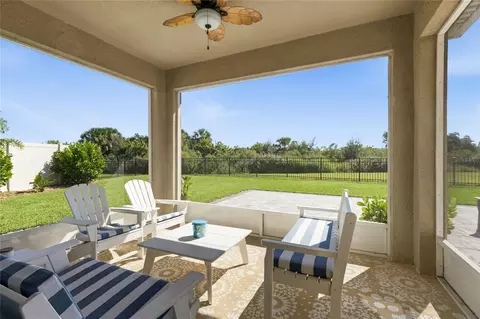 Exterior - 2214 Marsh Harbour Loop, Bradenton, FL 34208 photo 4 of 13