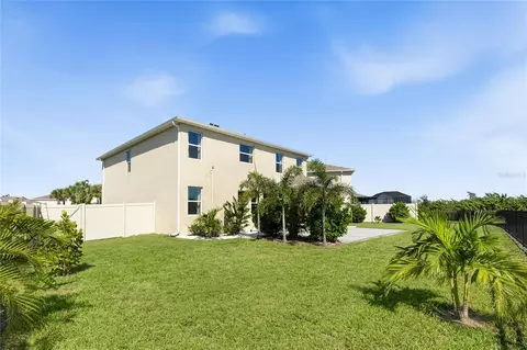 Exterior - 2214 Marsh Harbour Loop, Bradenton, FL 34208 photo 7 of 13